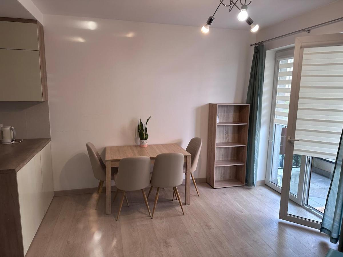 Modern With Underground Parking Spot, Kwartowa, Apartament Kraków